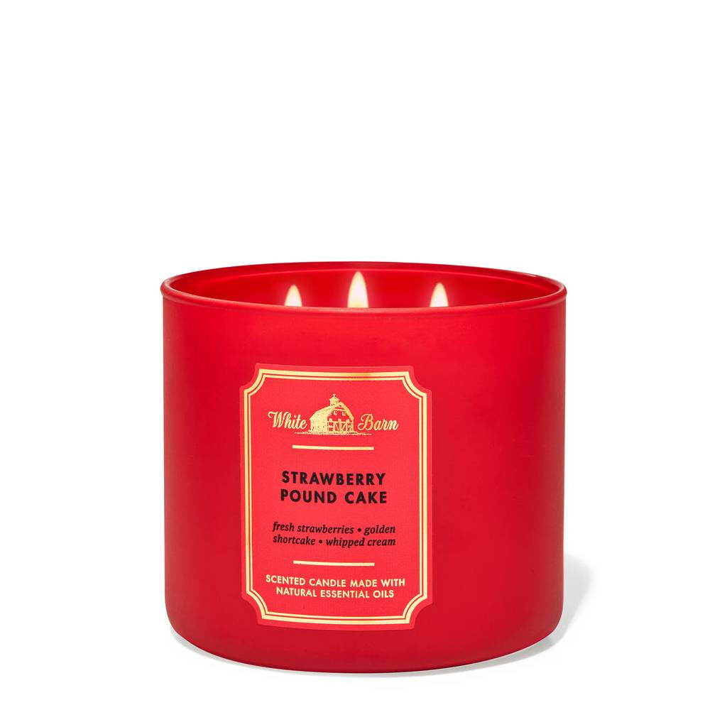 Bath and Body Works Strawberry Pound Cake Candle 411G